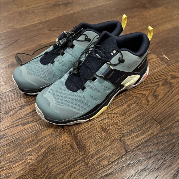 Salomon women’s Multi-Color Trail Shoes - Picture 3 of 6